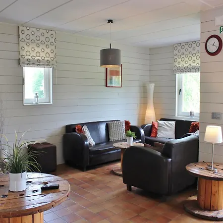 Сasa de vacaciones In Jupille Near Forest Trails, Cleaning Included *